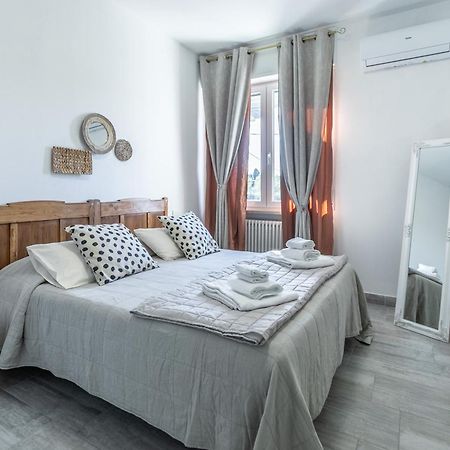 Blu Sky Garda Apartman Castelnuovo del Garda Kültér fotó